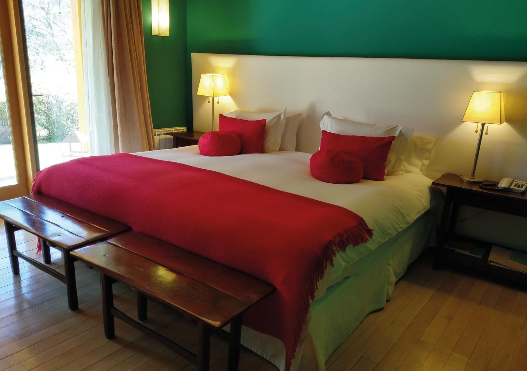 Rio Hermoso Hotel De Montana San Martín de los Andes Rom bilde