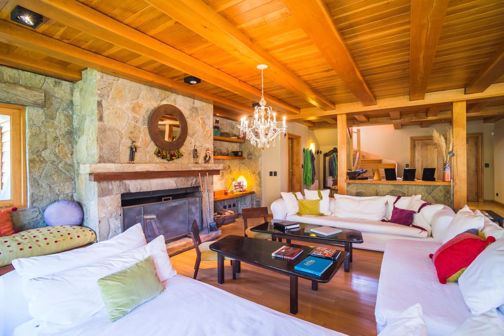 Rio Hermoso Hotel De Montana San Martín de los Andes Eksteriør bilde